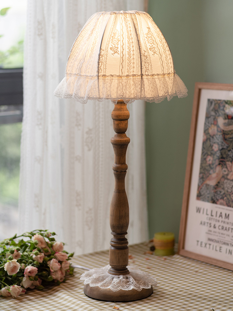 Desk Setup Home - Europese massief houten tafellampen slaapkamer bedlampje