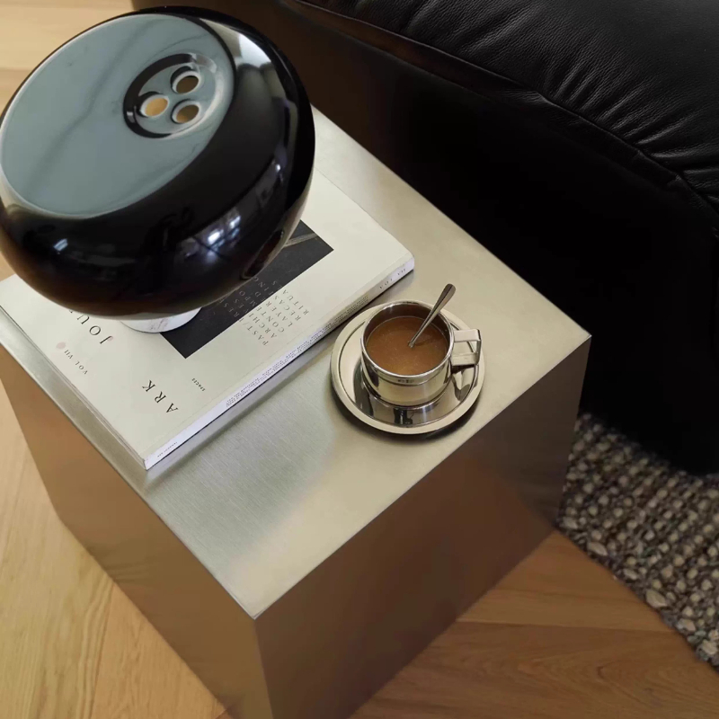 Italiaanse roestvrijstalen bij - Desk Setup Minimalist recensie en prijs